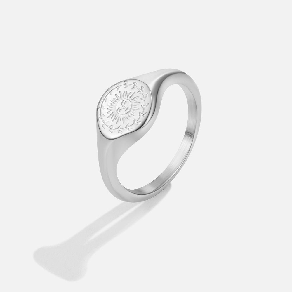 Bague en or pour le solstice d'été
