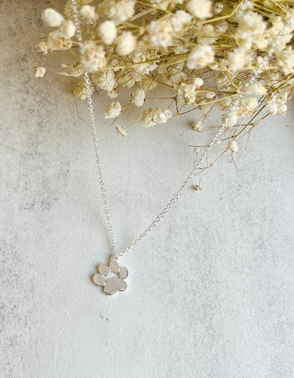 Pendentif Élégant en Argent Avec Empreinte De Patte