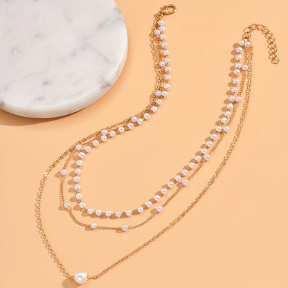 Collier en perles superposées Trinity