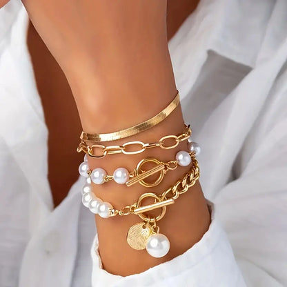 Lot de bracelets en perles superposées luxueux