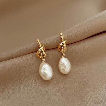 Boucles d'oreilles en perles nouées avec élégance