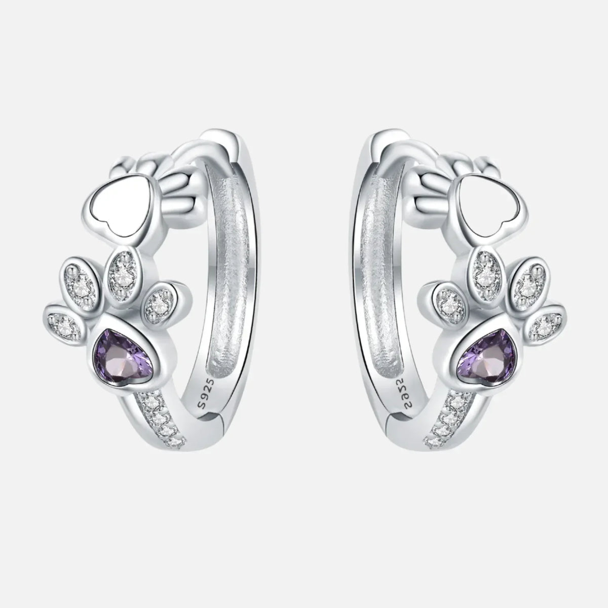 Boucles D'oreilles En Argent Avec Zircone et Pierre Précieuse en Forme de Cœur.