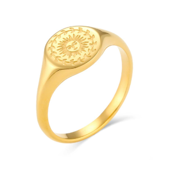 Bague en or pour le solstice d'été