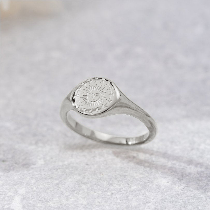 Bague en or pour le solstice d'été