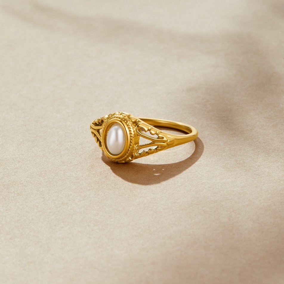 Royal - Bague vintage en perles